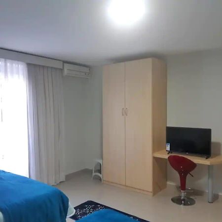 Flat Estudio 101 No Centro De Jaragua Do Sul Jaraguá do Sul Exterior foto